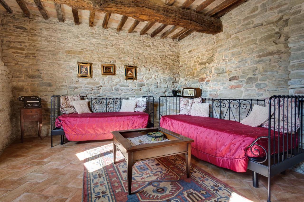 Agriturismo Biologico Castello Della Pieve Mercatello sul Metauro Kültér fotó